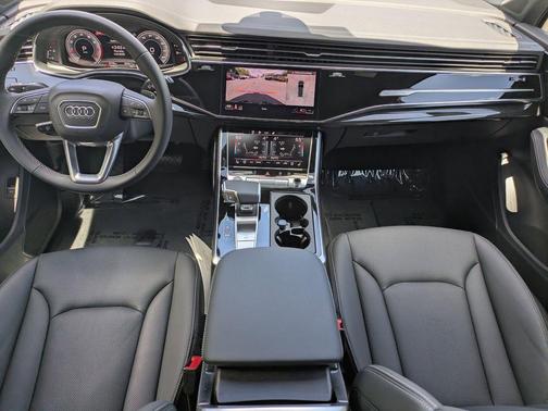 2026 Audi Q7 55 Premium Plus