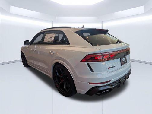 Glacier White Metallic 2026 Audi RS Q8 4.0T quattro