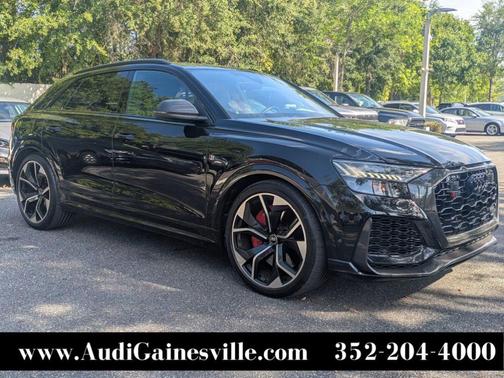 Mythos Black Metallic 2023 Audi RS Q8 4.0T quattro