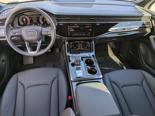 2026 Audi Q7 55 Premium Plus