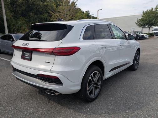 2025 Audi Q5 2.0T quattro Premium