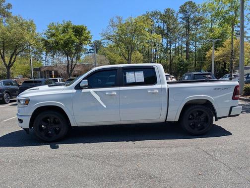 Bright White Clearcoat 2021 RAM 1500 Laramie