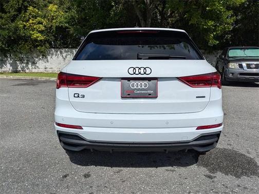 2025 Audi Q3 45 S line Premium