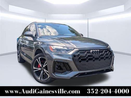 Daytona Gray Pearl Effect 2025 Audi Q5 45 S line quattro Premium