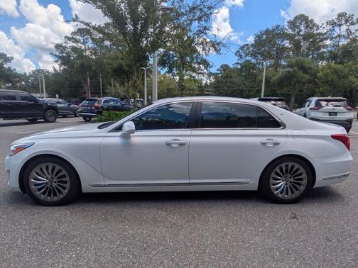Casablanca White 2017 Genesis G90 5.0 Ultimate
