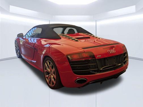 Brilliant Red / Black 2011 Audi R8 5.2 quattro Spyder