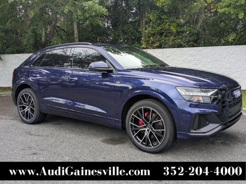 Navarra Blue Metallic 2023 Audi Q8 55 Premium Plus