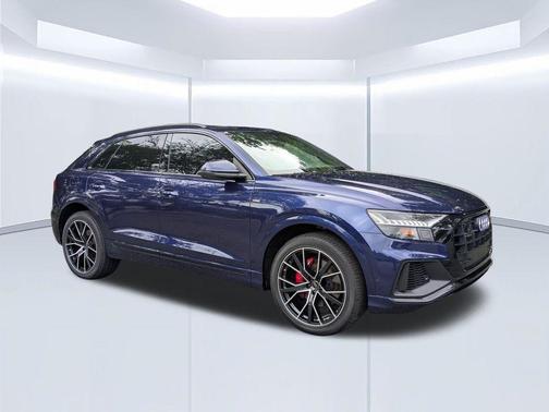 Navarra Blue Metallic 2023 Audi Q8 55 Premium Plus