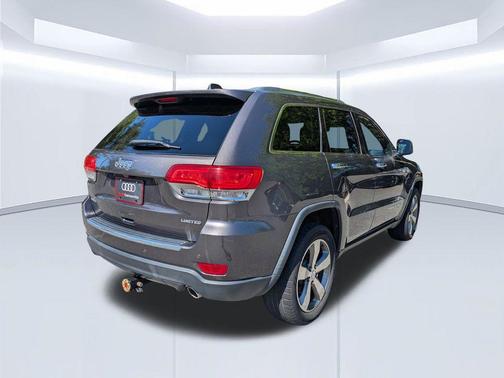 Granite Crystal Clearcoat Metallic 2016 Jeep Grand Cherokee Limited