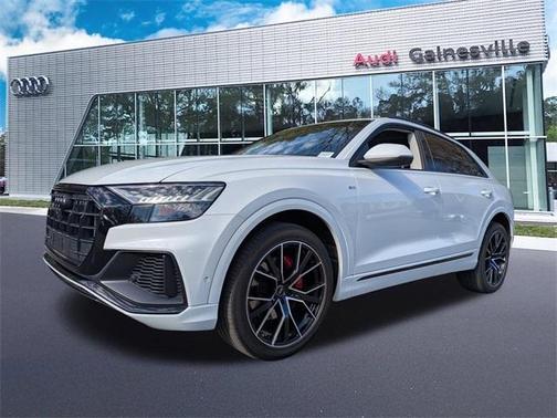 2023 Audi Q8 55 Premium Plus