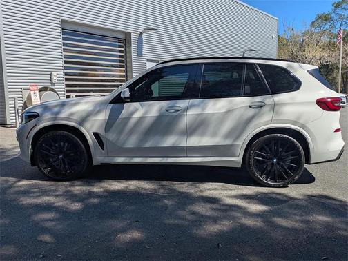 2022 BMW X5 sDrive40i