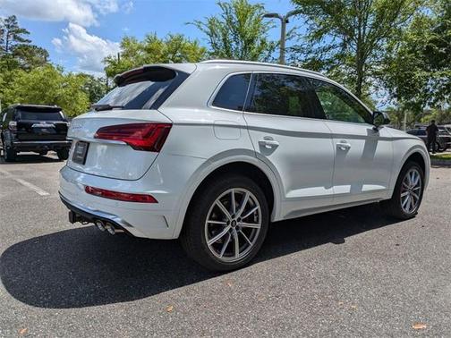 2025 Audi SQ5 3.0T Premium Plus