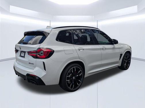 2022 BMW X3 M40i