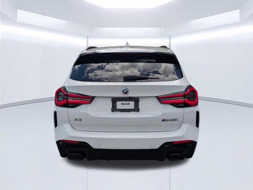 2022 BMW X3 M40i