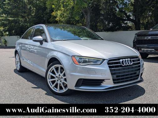Ibis White 2021 Audi Q3 45 S line Premium