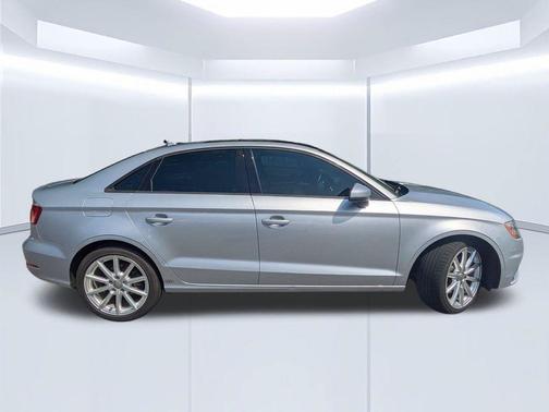 Ibis White 2021 Audi Q3 45 S line Premium