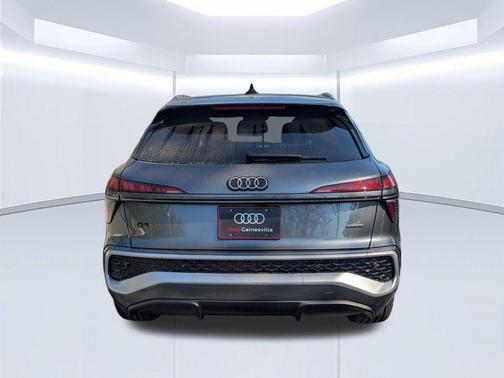 2026 Audi Q3 S line