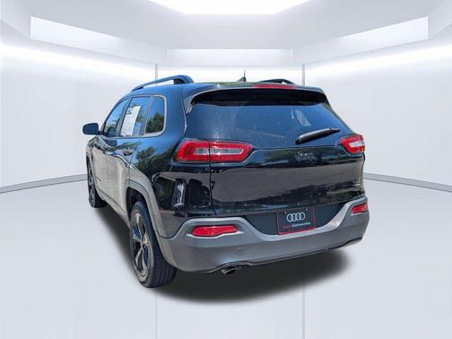 Diamond Black 2017 Jeep Cherokee Sport