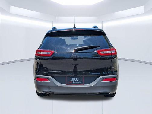 Diamond Black 2017 Jeep Cherokee Sport