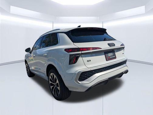 Glacier White Metallic 2026 Audi Q3 S line