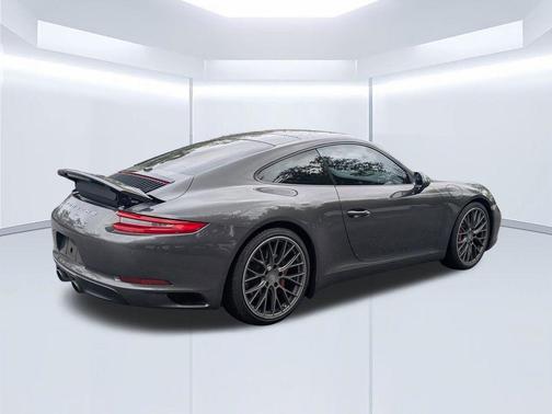 2017 Porsche 911 Carrera S