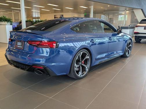 2023 Audi RS 5 2.9T
