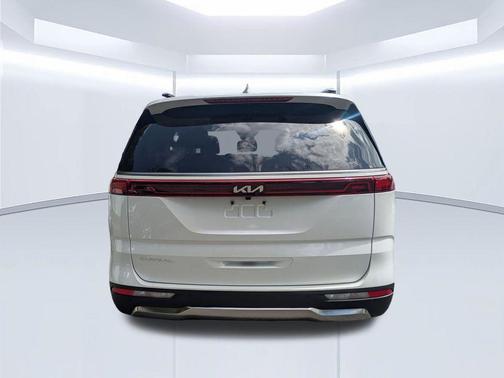 Snow White Pearl 2024 Kia Carnival SX Prestige