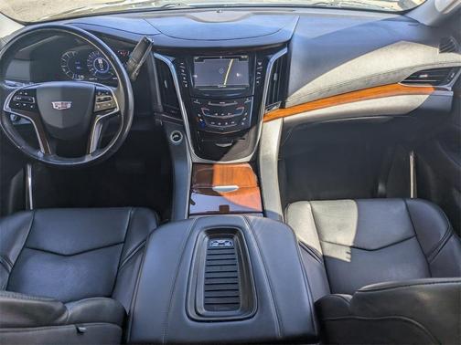2018 Cadillac Escalade Standard