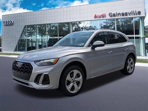 2022 Audi Q5 45 S line quattro Premium