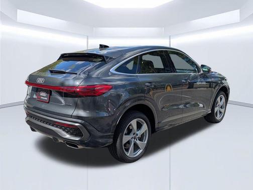 Tambora Flame 2026 Audi Q5 PLUS