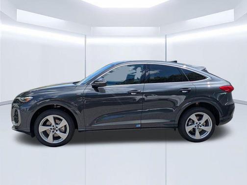 Tambora Flame 2026 Audi Q5 PLUS