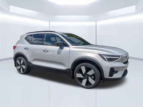 Silver 2023 Volvo XC40 Recharge Pure Electric Twin Ultimate