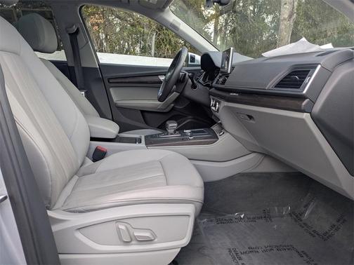 2019 Audi Q5 2.0T Premium Plus