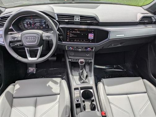 2025 Audi Q3 45 S line Premium