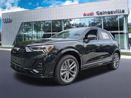 2025 Audi Q3 45 S line Premium