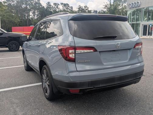 Gray 2022 Honda Pilot Sport