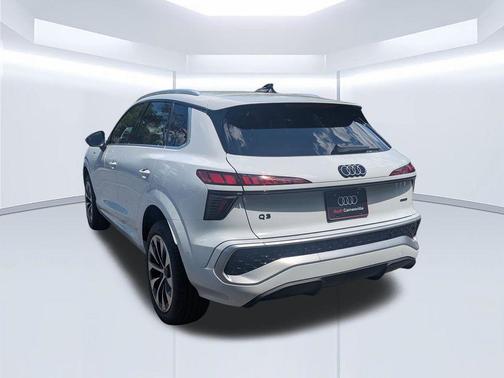 Glacier White Metallic 2026 Audi Q3 S line