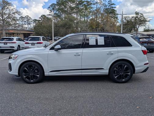 2026 Audi Q7 55 Premium Plus