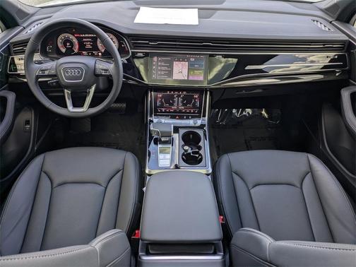 2026 Audi Q7 55 Premium Plus