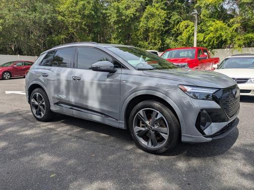 Pebble Gray 2024 Audi Q4 e-tron 50 Premium Plus