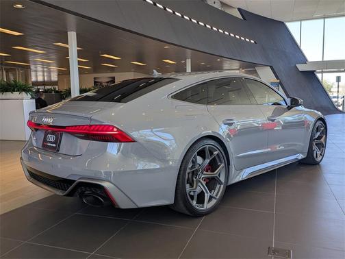 2025 Audi RS 7 4.0T quattro Performance