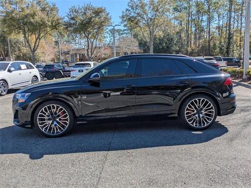 2026 Audi SQ8 4.0T Prestige