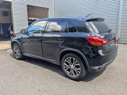 2016 Mitsubishi Outlander Sport 2.4 SE