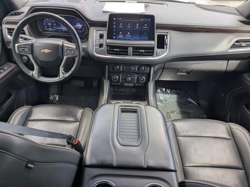 2024 Chevrolet Suburban Premier