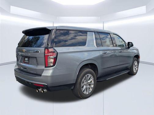 Sterling Gray Metallic 2024 Chevrolet Suburban Premier