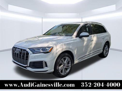 2021 Audi Q7 45 Premium Plus