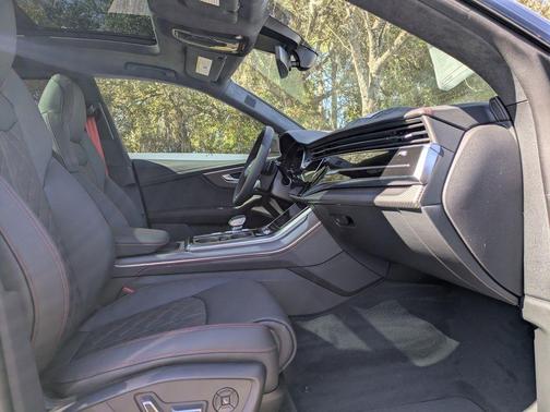 Daytona Gray Pearl 2026 Audi SQ8 4.0T Prestige