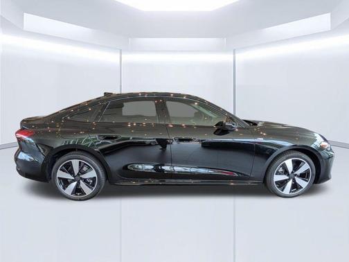 Mythos Black Metallic 2026 Audi A5