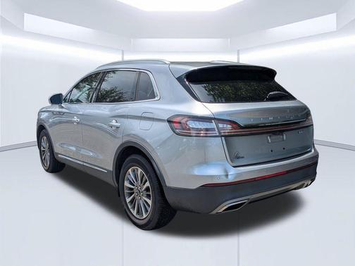 Radiance 2020 Lincoln Nautilus Standard