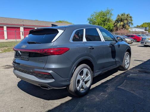 Tambora Flame 2026 Audi Q5 PLUS